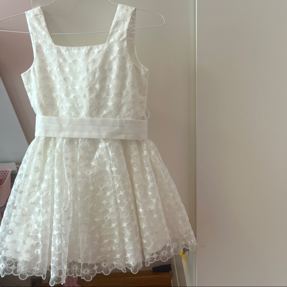 Jessica Simpson Ivory Floral Lace Kids Dress